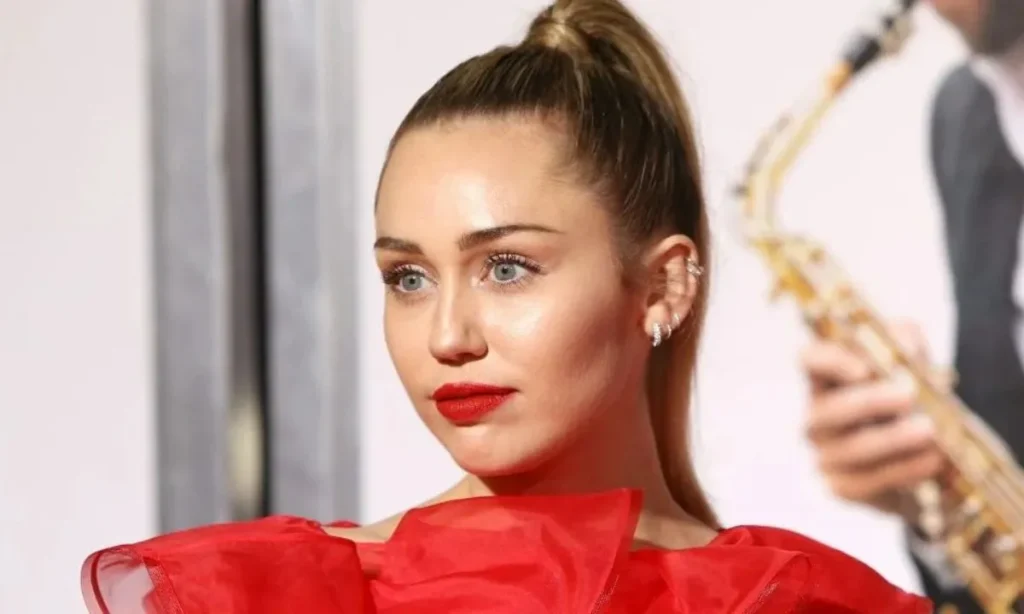 Miley Cyrus Net Worth 
