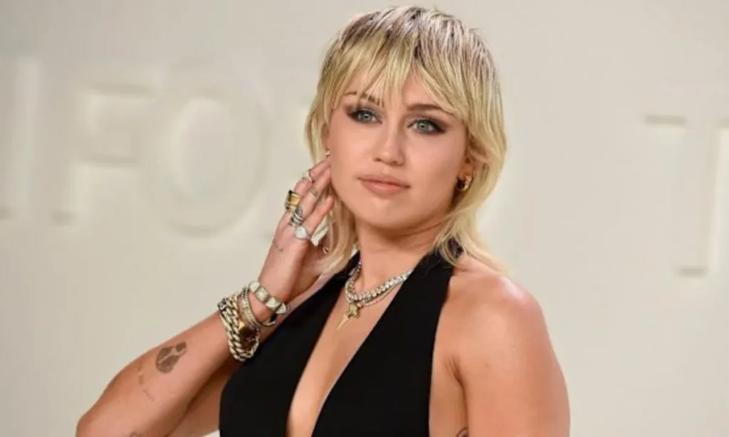 Miley Cyrus Net Worth 